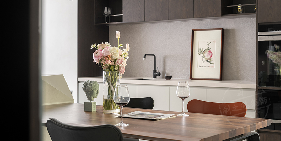 綠城·曉月晴川116㎡現(xiàn)代風(fēng)格三居室裝修案例