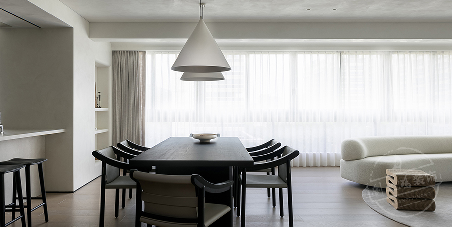 遠(yuǎn)洋未來(lái)城118㎡極簡(jiǎn)風(fēng)格三居室裝修案例