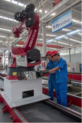 潍坊加快实现建筑工厂造 智迈德成长为国家级工业母机“小巨人”